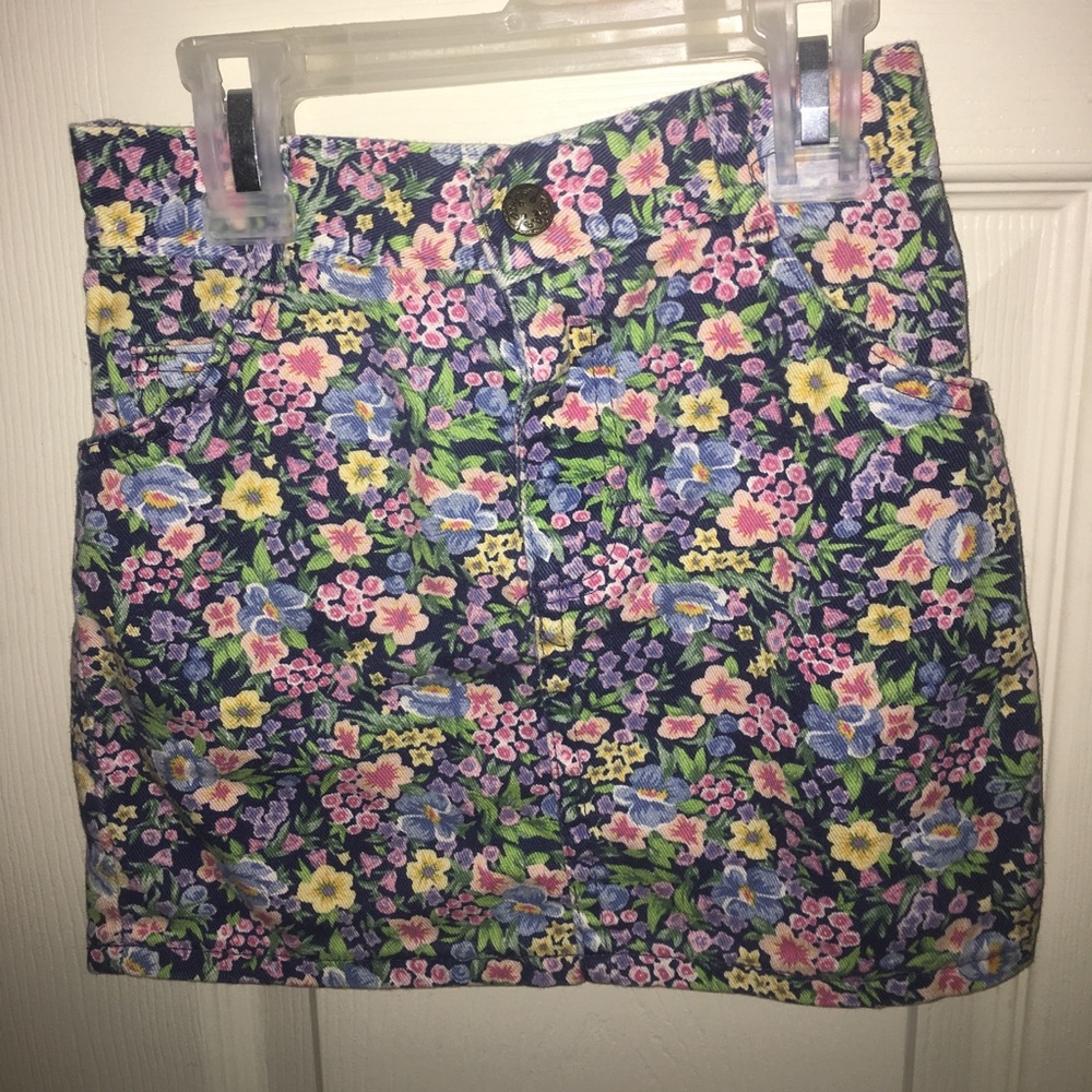 OshKosh size 5 girls floral denim skirt